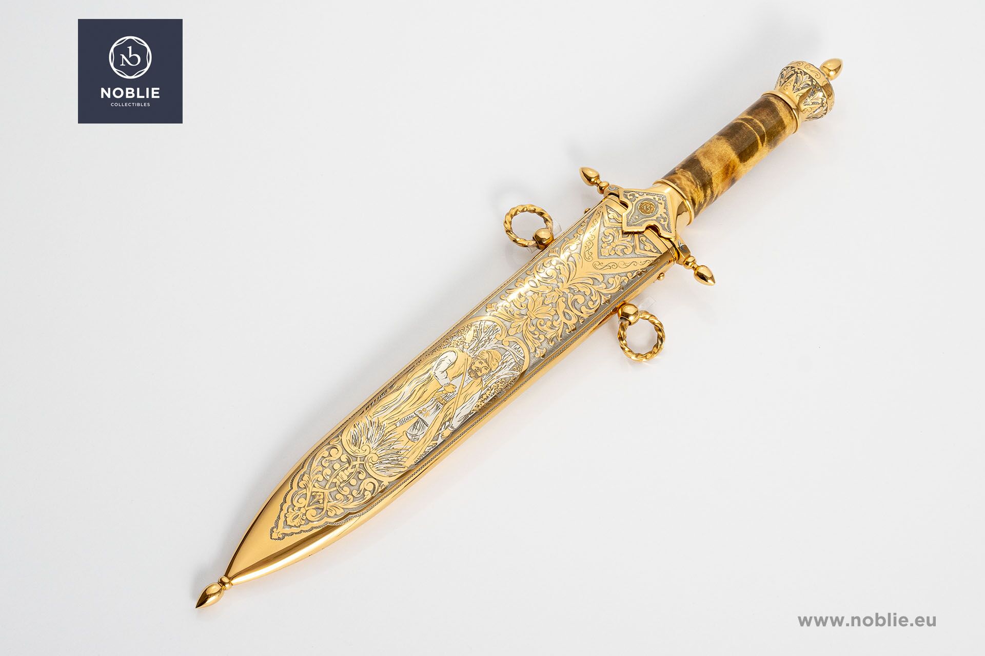 特別なアンティークスタイルのダガー