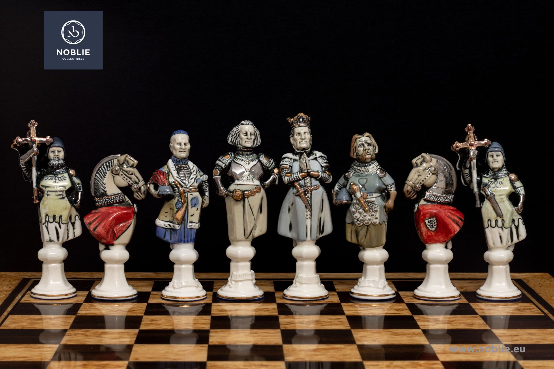 クルセイダーズ 磁器製チェスセット | コレクター版 | Noblie
