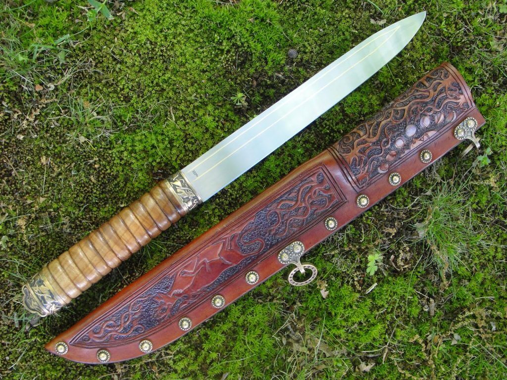 پرده برداری از Seax: فراتر از یک چاقوی وایکینگ_جرقه