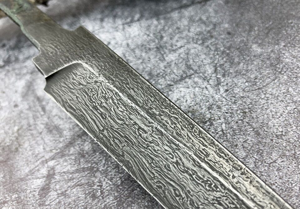 ウーツ鋼の由来・特徴・製造工程