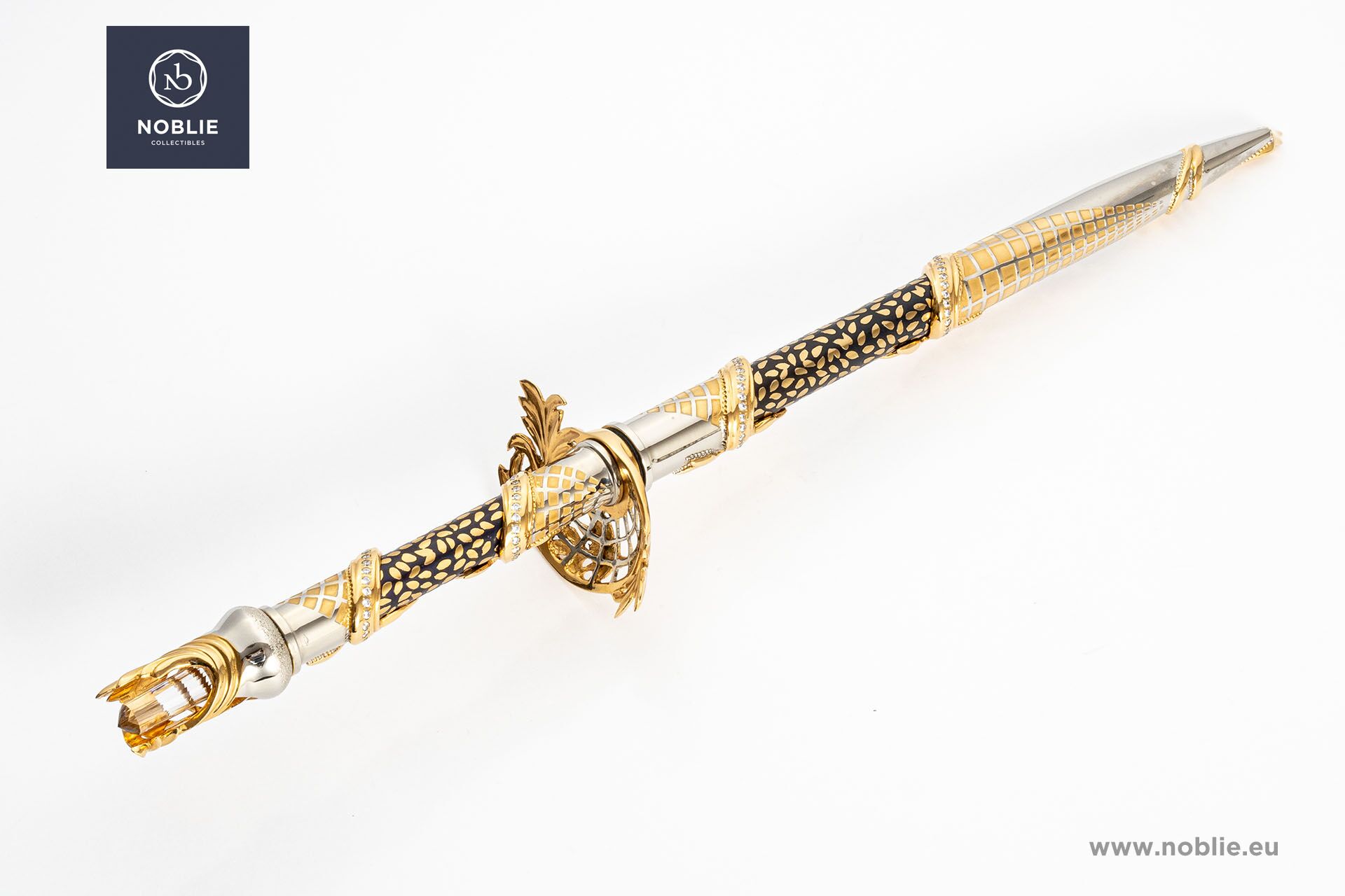 クリスタルダガー | Noblie