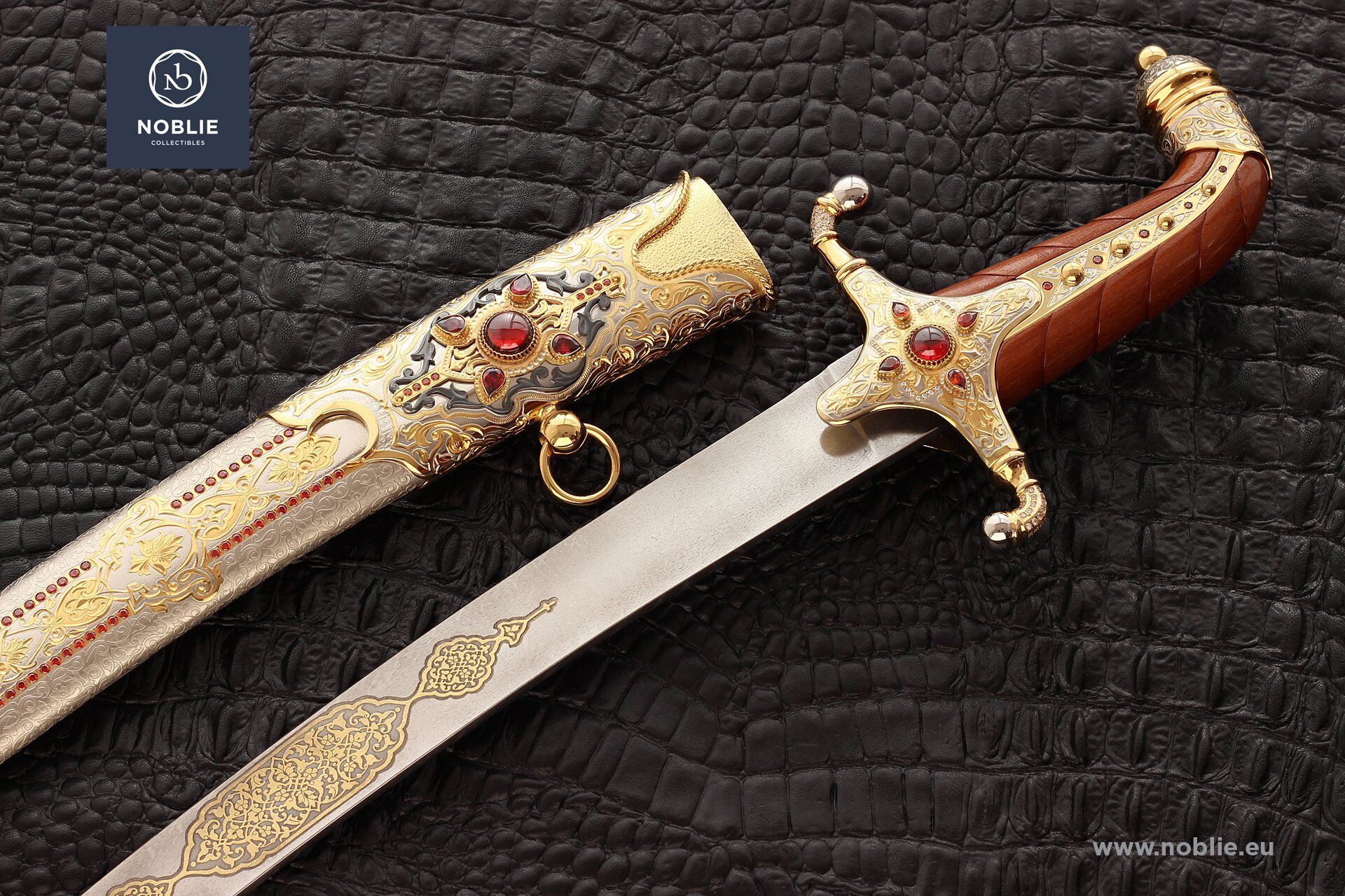 本物のシャムシール：東洋の伝統を受け継ぐ