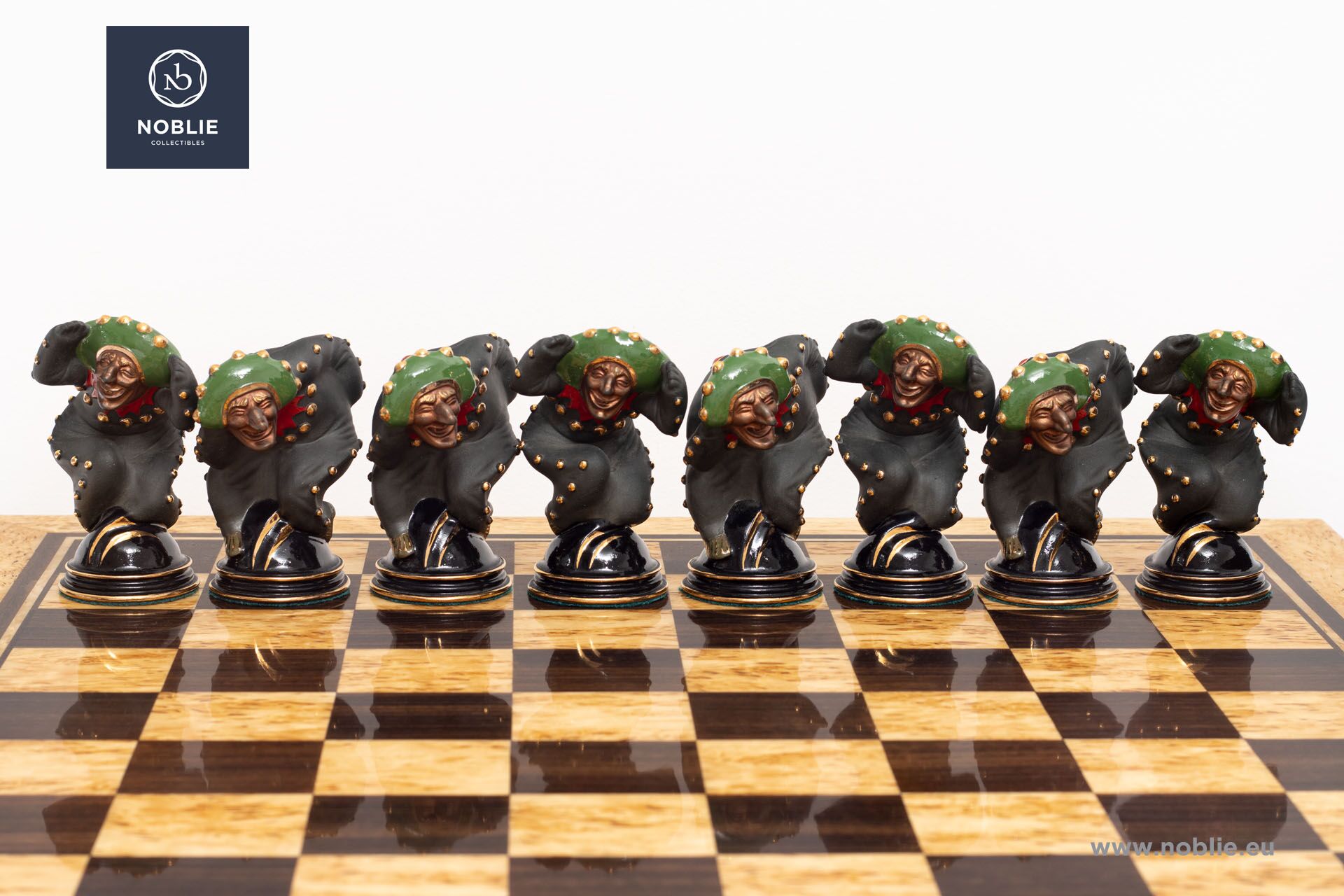 カーニバル 磁器チェスセット | 唯一無二 | Noblie